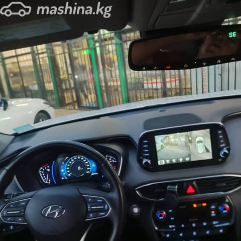 Hyundai Santa Fe IV 2.4 AT