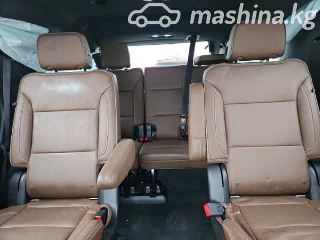 Chevrolet Tahoe V 6.2 AT