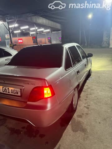 Daewoo Nexia I Рестайлинг 1.6 MT