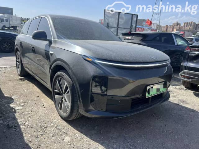 LiXiang L6 1.5hyb AT 4WD