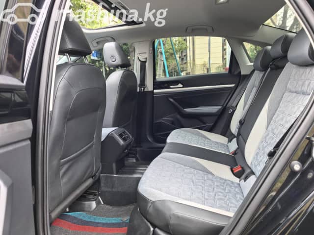 Volkswagen Lavida III 1.4 AMT