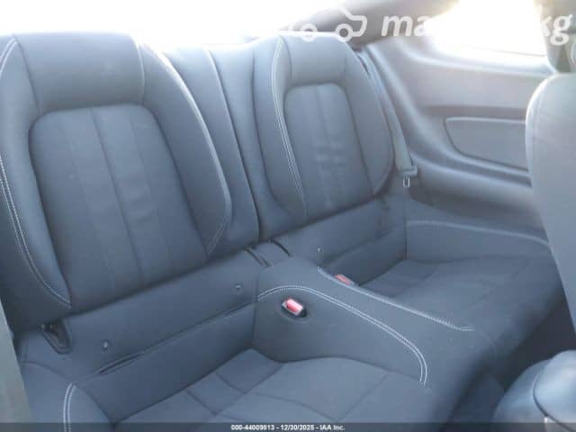 Ford Mustang VI Рестайлинг 2.3 AT