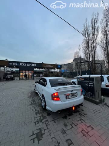 Subaru Legacy IV 2.0 MT 4WD