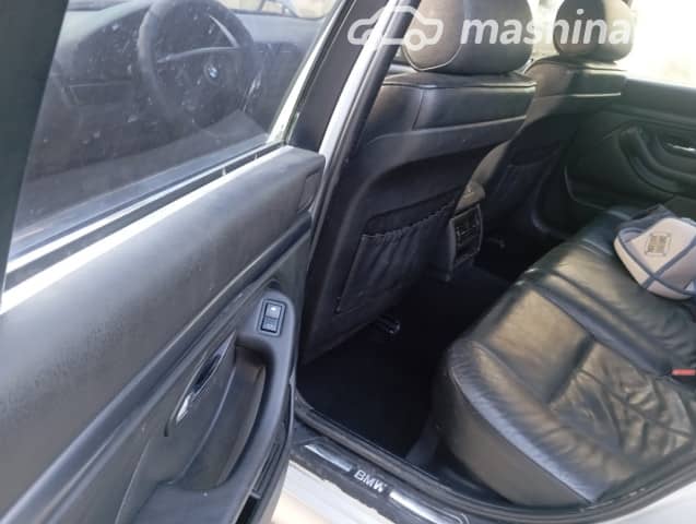 BMW 5 серии IV (E39) Рестайлинг 525i 2.5 AT