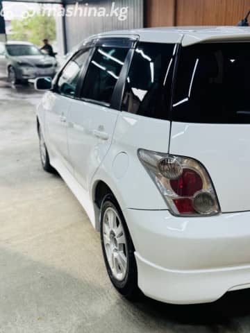 Toyota Ist I 1.5 AT