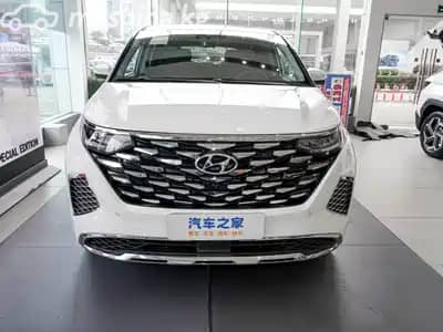 Hyundai Custo 2.0 AT