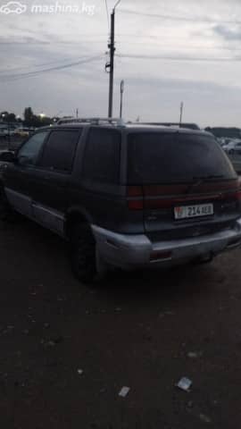 Mitsubishi Space Wagon II 2.0 MT