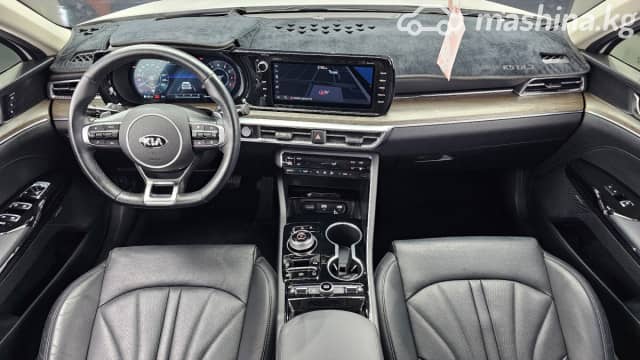 Kia K5 III 1.6 AT