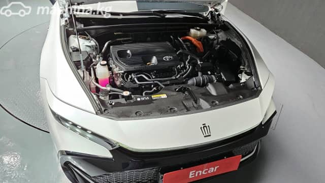 Toyota Crown XVI (S230) 2.5hyb CVT 4WD