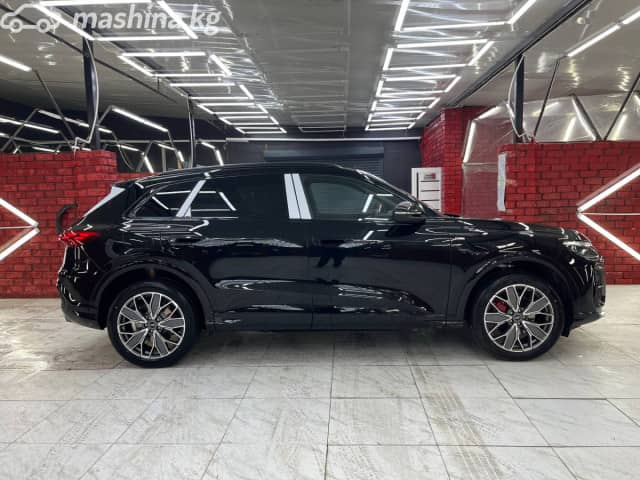 Audi Q5 III 40 TFSI 2.0 AMT 4WD