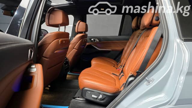 BMW X7 I (G07) Рестайлинг 40i 3.0 AT 4WD