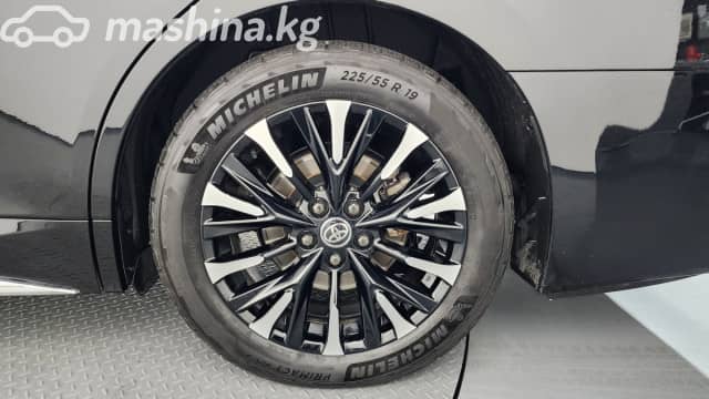 Toyota Alphard IV 2.5hyb CVT 4WD
