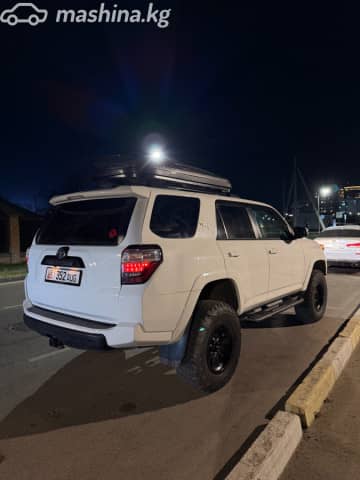 Toyota 4Runner V Рестайлинг 4.0 AT 4WD