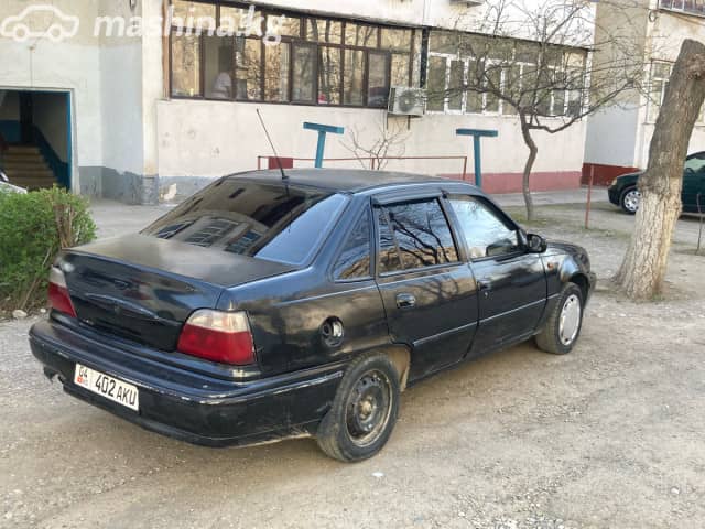 Daewoo Nexia I 1.5 MT