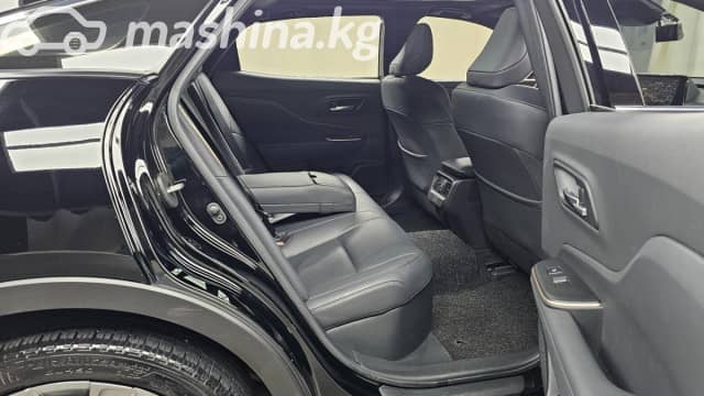 Toyota Crown XVI (S230) 2.5hyb CVT 4WD