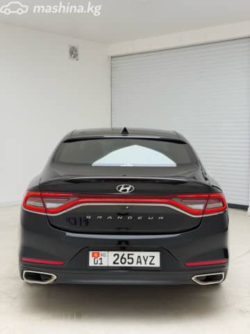 Hyundai Grandeur VI 3.0 AT