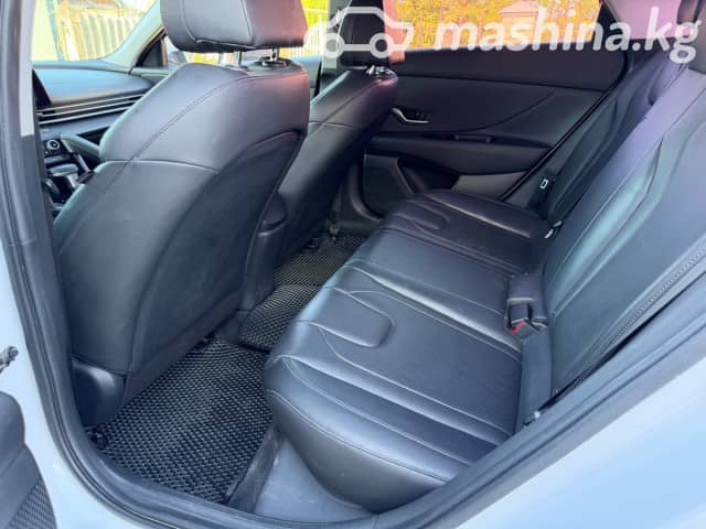 Hyundai Avante VII 1.6 CVT