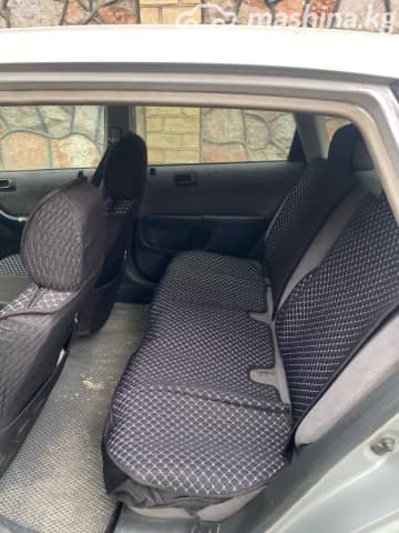 Honda Civic VII 1.6 AT