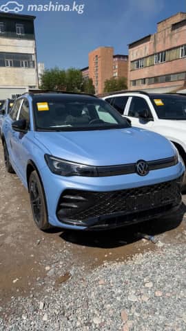 Volkswagen Tiguan III (China Market) 2.0 AMT 4WD