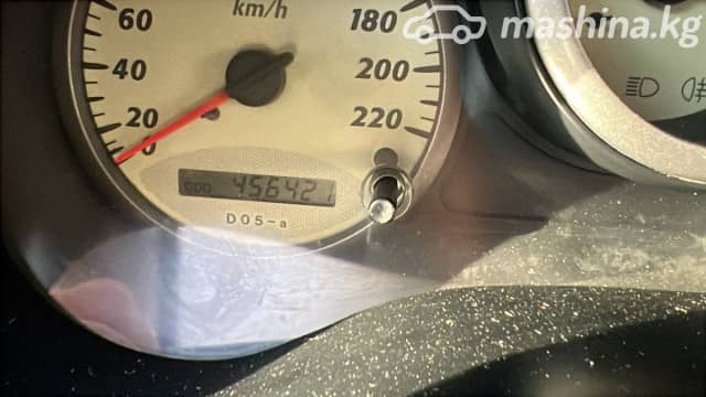 Toyota RAV4 II (XA20) 2.0 MT 4WD