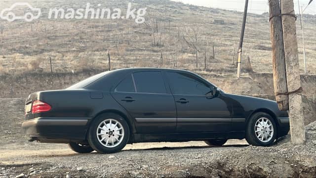 Mercedes-Benz E-Класс II (W210, S210) Рестайлинг 200 2.0 MT