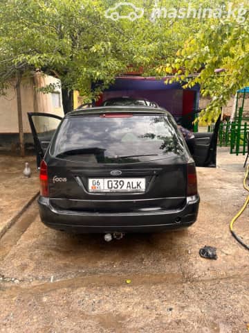 Ford Focus I Рестайлинг 1.8 MT