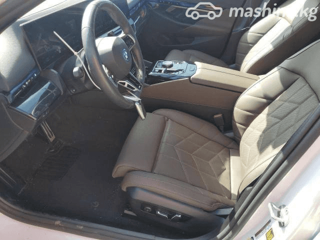BMW 5 серии VIII (G60/G61/G68) 550e xDrive 3.0hyb AT 4WD