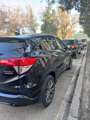 Honda HR-V II Рестайлинг 1.8 CVT 4WD