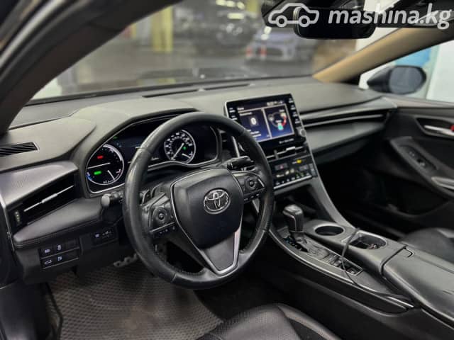 Toyota Avalon V 2.5hyb CVT