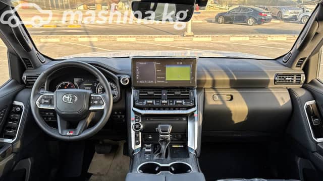 Toyota Land Cruiser 300 Series 3.4d AT 4WD