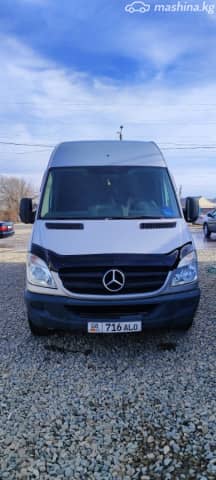 Mercedes-Benz Фургон (4х2)