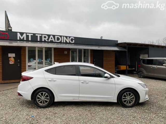 Hyundai Avante VI Рестайлинг 1.6 AT
