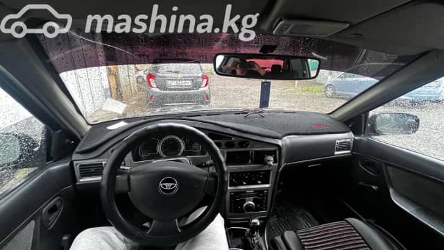 Daewoo Nexia I Рестайлинг 1.6 MT
