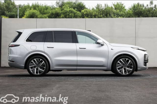 LiXiang L9 Max 1.5hyb AT 4WD