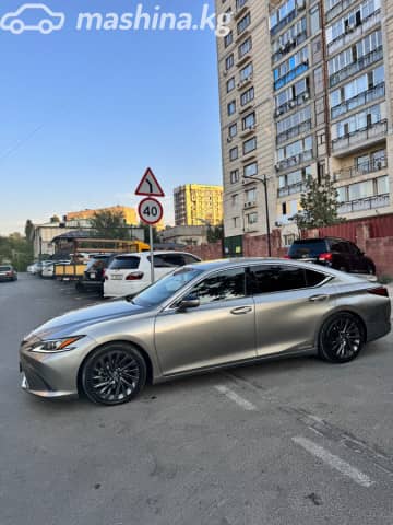 Lexus ES VII 300h 2.5hyb CVT