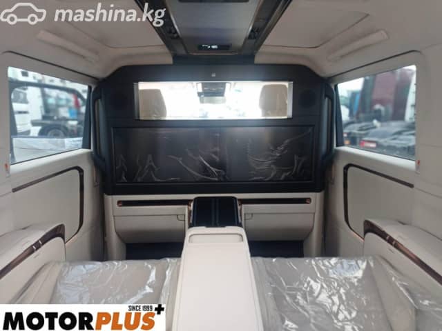 Lexus LM II 350h 2.5hyb CVT 4WD
