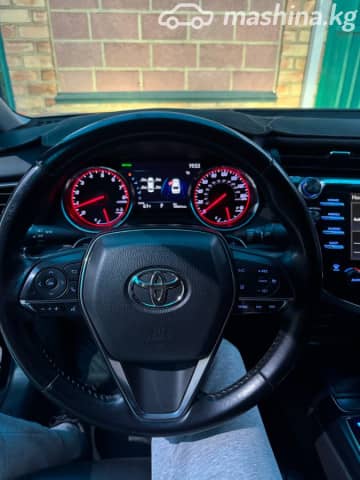 Toyota Camry VIII (XV70) US Market 2.5 AT
