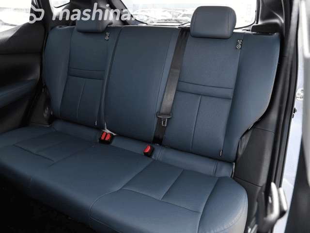 Nissan Qashqai II Рестайлинг 2 2.0 CVT