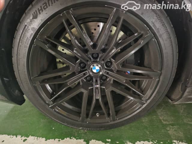 BMW M5 VII (G90) 4.4hyb AT 4WD