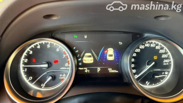 Toyota Camry VIII (XV70) 2.5 AT
