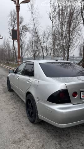 Lexus IS I 200 2.0 MT