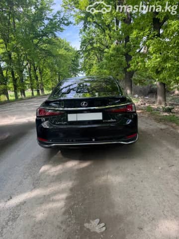 Lexus ES VII 300h 2.5hyb CVT