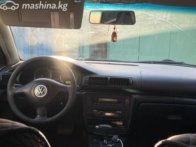 Volkswagen Passat B5 Рестайлинг 2.8 AT 4WD