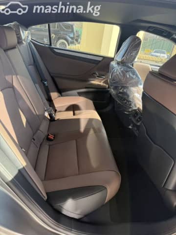 Lexus ES VII Рестайлинг 2 200 2.0 CVT