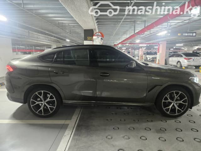 BMW X6 III (G06) Рестайлинг 30d 3.0d AT 4WD