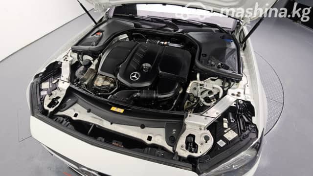 Mercedes-Benz E-Класс V (W213, S213, C238) Рестайлинг 220 d 2.0d AT 4WD