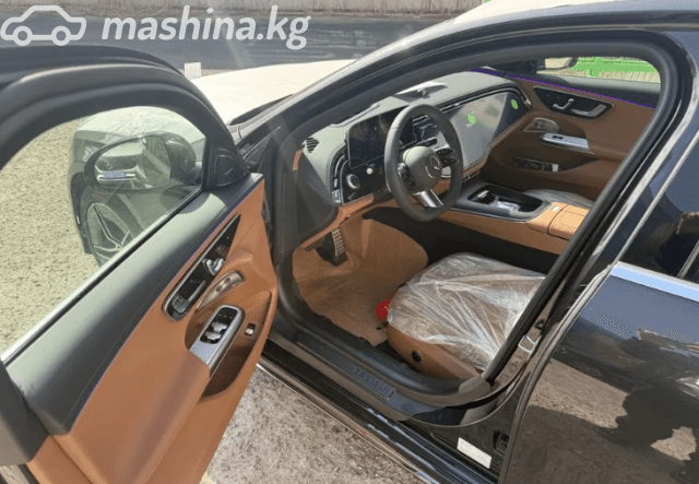 Mercedes-Benz E-Класс VI (W214, S214) 300 2.0 AT 4WD
