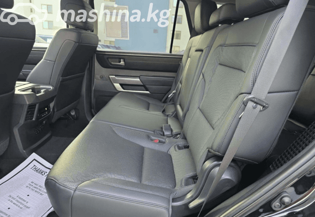 Toyota Sequoia III 3.5hyb AT 4WD