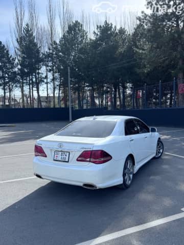 Toyota Crown XIII (S200) 3.5 AT