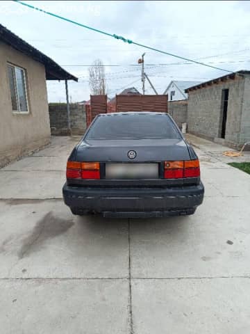 Volkswagen Vento 1.8 MT